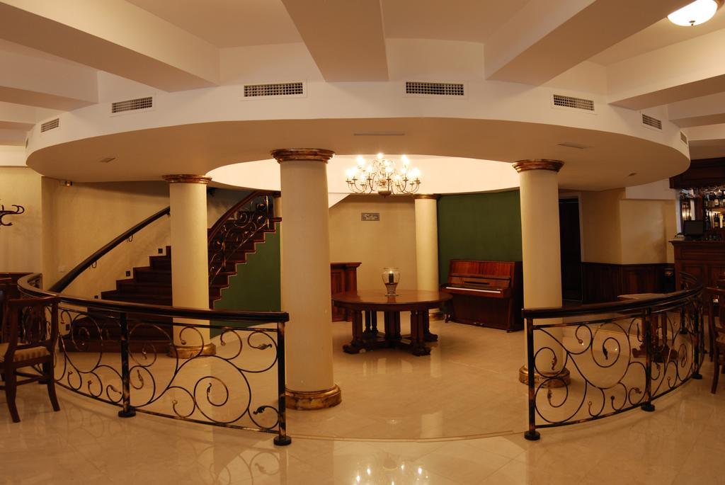 Hotel Gallant Sibiu Ngoại thất bức ảnh